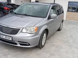 Używany 2014 Chrysler Town & Country | 66 000 zł