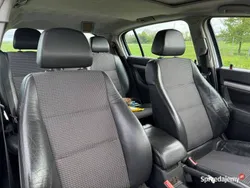Niebieski Używany 2003 Opel Signum Kombi | 8000 zł