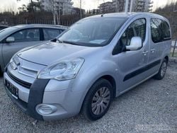 Srebrny metalik Używany 2011 Citroën Berlingo Minivan | 23 900 zł (Uczciwa cena)
