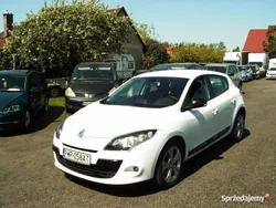Biały Używany 2011 Renault Mégane III Sedan/Limuzyna | 19 900 zł (Uczciwa cena)