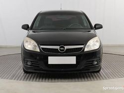 Czarny Używany 2006 Opel Vectra Hatchback | 8499 zł