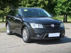 Czarny Używany 2012 Fiat Freemont SUV | 38 999 zł (Dość drogi)