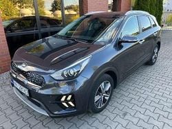 Inny kolor Używany 2020 Kia Niro SUV | 77 999 zł (Uczciwa cena)
