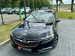 Niebieski Używany 2017 Opel Insignia Kombi | 45 900 zł (Dość drogi)