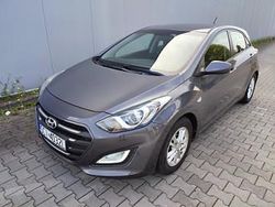 Używany 2016 Hyundai i30 Hatchback | 39 700 zł (Dobra cena)