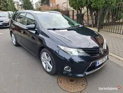Czarny Używany 2013 Toyota Auris Kombi | 29 900 zł (Dość drogi)