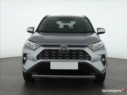 Szary Używany 2021 Toyota RAV4 SUV | 104 999 zł (Uczciwa cena)