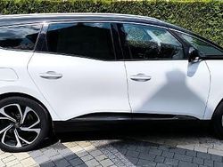 Biały Używany 2019 Renault Grand Scénic IV Minivan | 59 000 zł