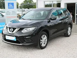 Czarny Używany 2016 Nissan X-Trail SUV | 37 317 zł