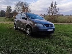Grafitowy Używany 2004 VW Touran Minivan | 6500 zł (Dobra cena)