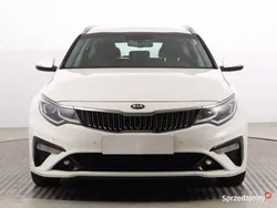Biały Używany 2019 Kia Optima Kombi | 43 999 zł (Uczciwa cena)