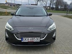 Szary Używany 2019 Ford Focus Kombi | 46 000 zł (Uczciwa cena)