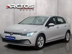 Srebrny Używany 2022 VW Golf VIII Life Hatchback | 61 700 zł (Super Cena)