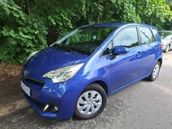 Niebieski Używany 2012 Toyota Verso-S Minivan | 16 900 zł