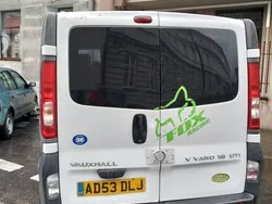Biały Używany 2004 Opel Vivaro Van | 9900 zł (Super Cena)