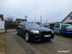 Czarny Używany 2010 BMW 525 Kombi | 39 900 zł