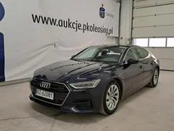 Niebieski ciemny (metalik) Używany 2018 Audi A7 Hatchback | 180 000 zł (Drogi)