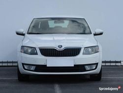 Biały Używany 2013 Skoda Octavia Hatchback | 23 999 zł (Dość drogi)