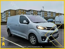 Srebrny Używany 2018 Toyota Proace Van | 54 000 zł (Super Cena)