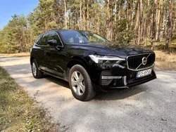 Czarny Używany 2021 Volvo XC60 SUV | 144 000 zł (Uczciwa cena)
