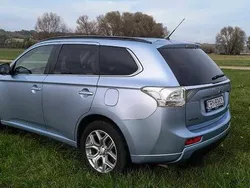 Używany 2013 Mitsubishi Outlander P-HEV | 46 800 zł