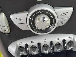 Używany 2007 Mini Cooper Hatchback | 12 800 zł (Uczciwa cena)