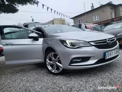 Srebrny Używany 2017 Opel Astra Hatchback | 38 900 zł (Dobra cena)