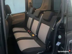 Czarny Używany 2017 Opel Combo Minivan | 41 800 zł