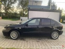 Czarny Używany 2002 Seat Leon Hatchback | 6500 zł (Dobra cena)