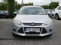 Srebrny (metalik) Używany 2012 Ford Focus Kombi | 17 900 zł (Dość drogi)