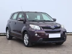 Fioletowy Używany 2009 Toyota Urban Cruiser SUV | 19 499 zł
