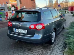 Szary Używany 2010 VW Passat Kombi | 20 000 zł (Dość drogi)