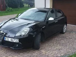 Używany 2013 Alfa Romeo Giulietta Exclusive Hatchback | 31 500 zł (Uczciwa cena)