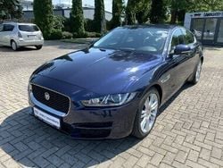Niebieski Używany 2017 Jaguar XE Sedan/Limuzyna | 86 899 zł (Drogi)