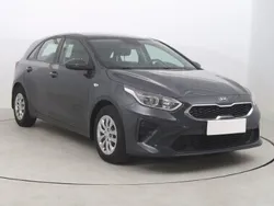 Szary Używany 2020 Kia Ceed 2 Hatchback | 46 999 zł (Dobra cena)