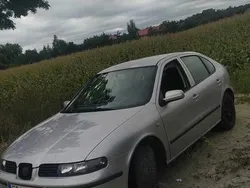 Srebrny Używany 2003 Seat Leon Hatchback | 4800 zł (Uczciwa cena)