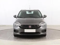 Szary Używany 2017 Fiat Tipo Hatchback | 38 499 zł (Uczciwa cena)