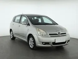 Srebrny Używany 2005 Toyota Corolla Verso Minivan | 9999 zł