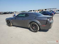 Szary Używany 2019 Dodge Challenger Coupe | 99 000 zł