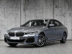 Szary skyscraper m metalizowany Używany 2022 BMW 530e Shadowline Sedan/Limuzyna | 198 900 zł (Drogi)