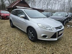 Srebrny (metalik) Używany 2011 Ford Focus Kombi | 23 000 zł (Uczciwa cena)