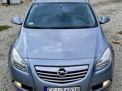 Szary (metalik) Używany 2009 Opel Insignia Kombi | 12 800 zł (Uczciwa cena)