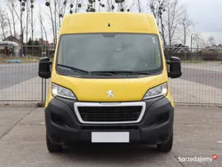 Żółty Używany 2019 Peugeot Boxer Van | 57 999 zł (Uczciwa cena)