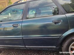 Zielony Używany 1995 Audi 80 Kombi | 1700 zł