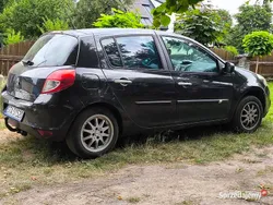 Czarny Używany 2009 Renault Clio III Hatchback | 10 000 zł (Uczciwa cena)