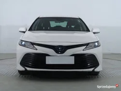 Biały Używany 2020 Toyota Camry Sedan/Limuzyna | 84 999 zł (Dobra cena)