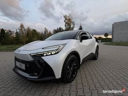 Biały Używany 2024 Toyota C-HR Sport SUV | 151 000 zł (Drogi)