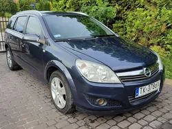 Czarny Używany 2009 Opel Astra Sedan/Limuzyna | 9999 zł (Uczciwa cena)