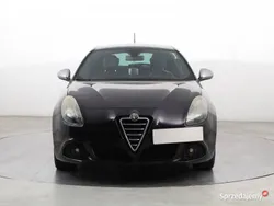 Fioletowy Używany 2011 Alfa Romeo Giulietta Hatchback | 22 999 zł (Uczciwa cena)