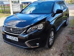 Czarny Używany 2018 Peugeot 5008 Minivan | 74 500 zł (Uczciwa cena)